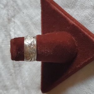 Sterling Silver Hawaiian  Floral Band Ring Sz 6